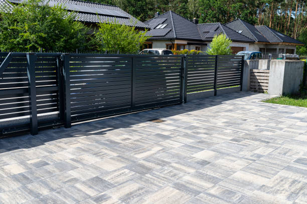 Best Residential Paver Driveway  in Fort Shawnee, OH